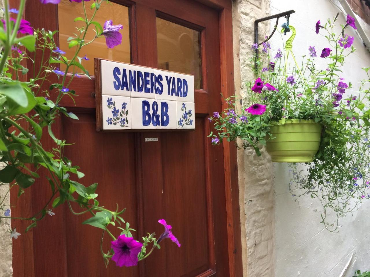 Sanders Yard Whitby Exteriör bild